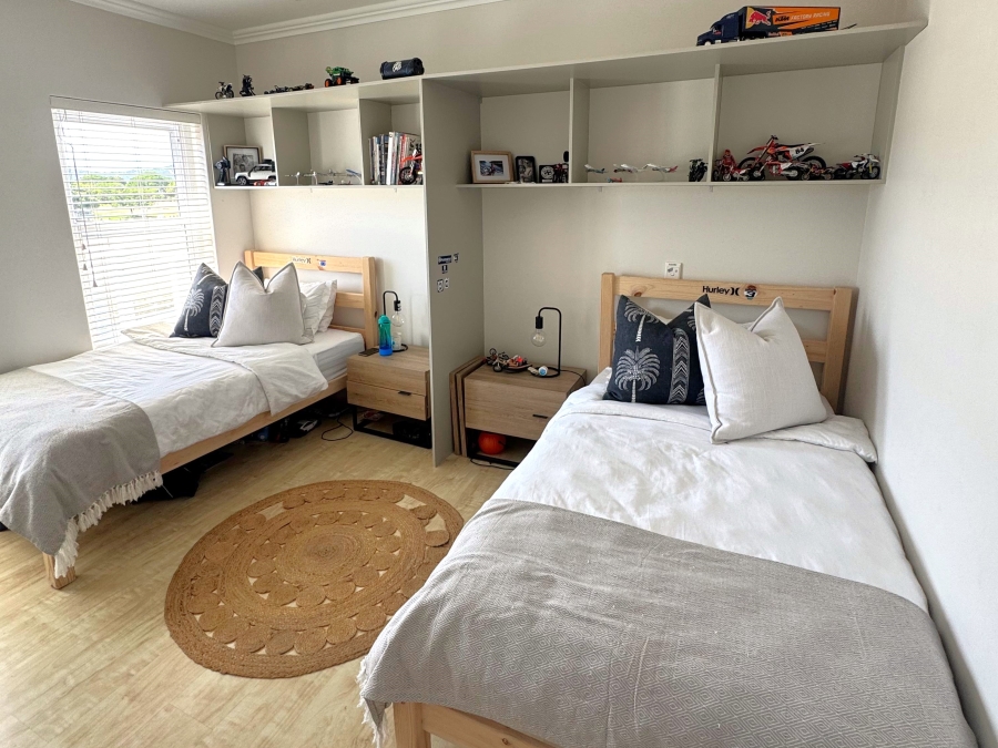 To Let 3 Bedroom Property for Rent in Thesen Islands Western Cape